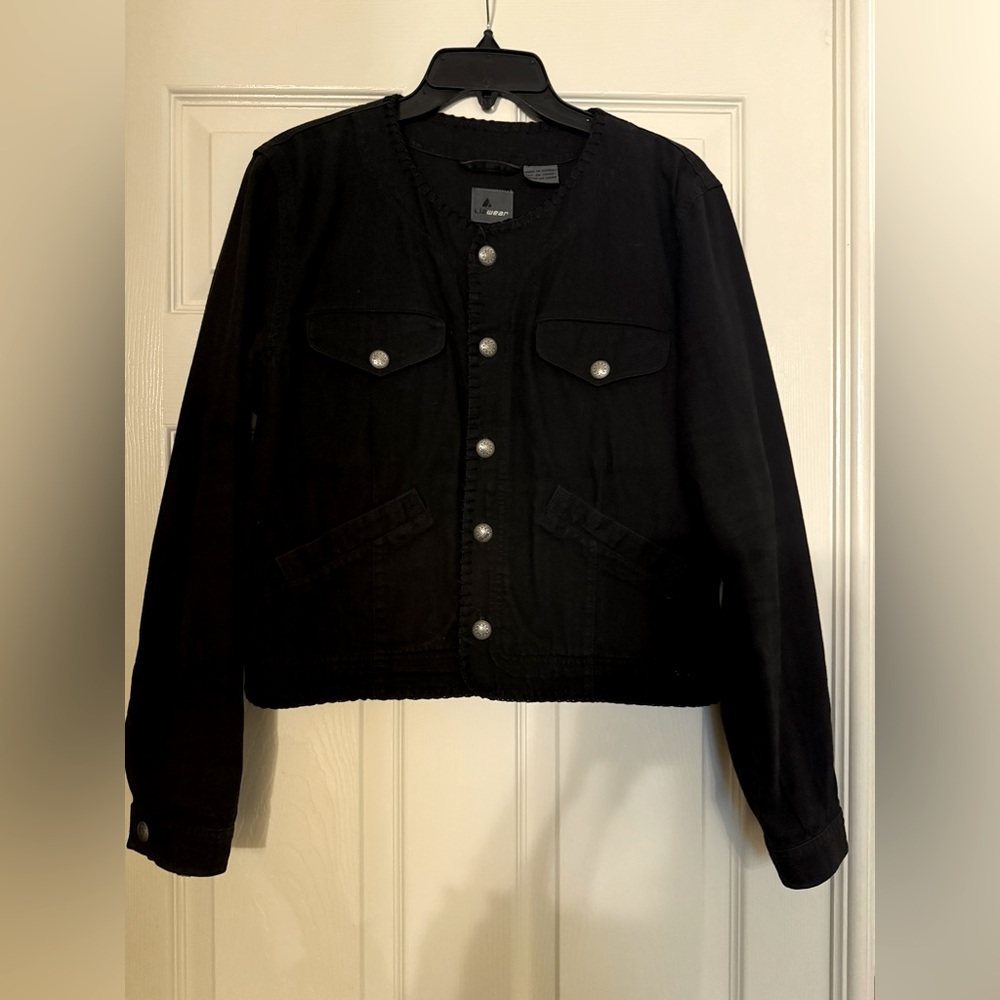 Liz Wear Crop Jacket